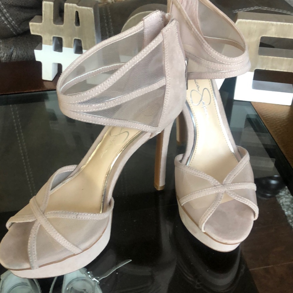 Jessica Simpson heels, platform